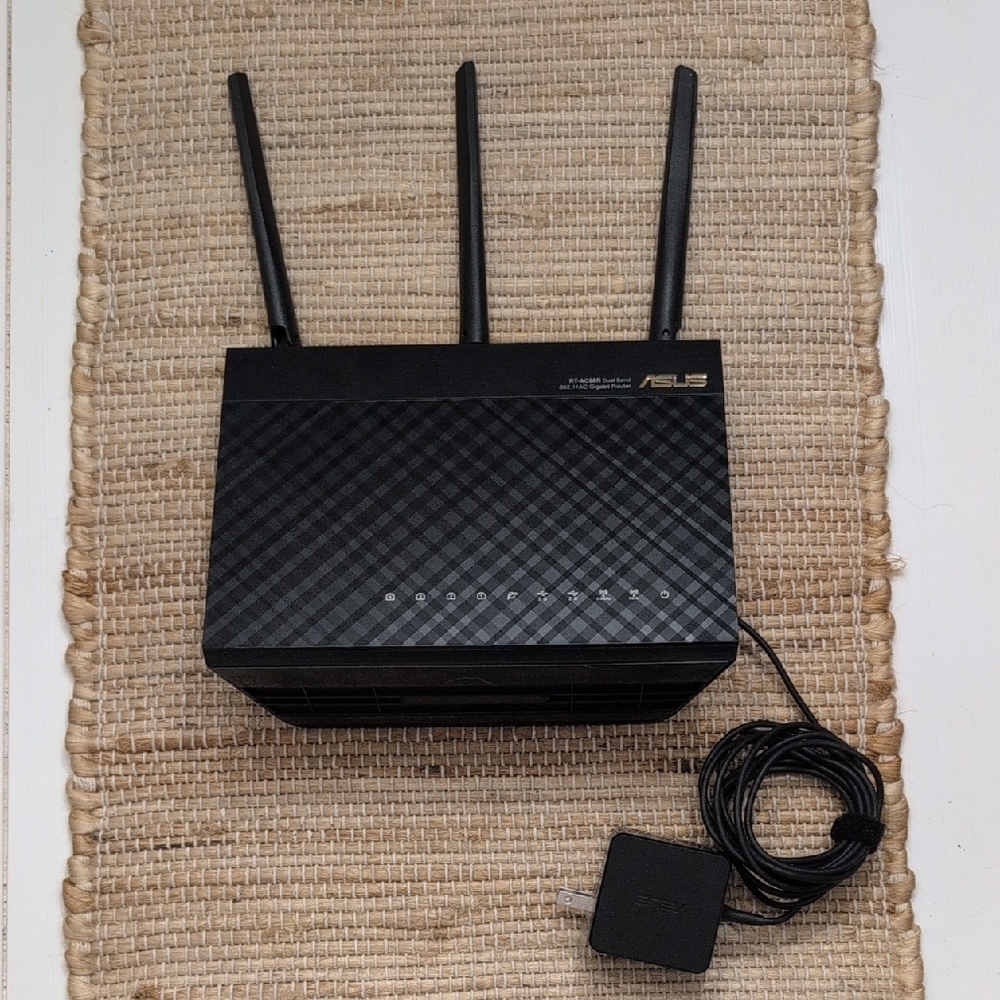 ASUS Black Wireless Router